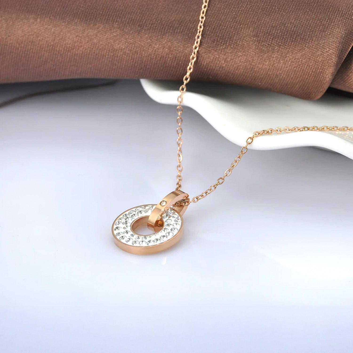 Eterna Radiance Pendant